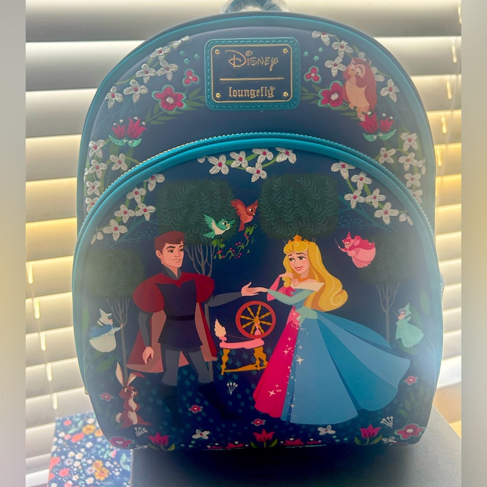 Loungefly Sleeping Beauty / Aurora backpack